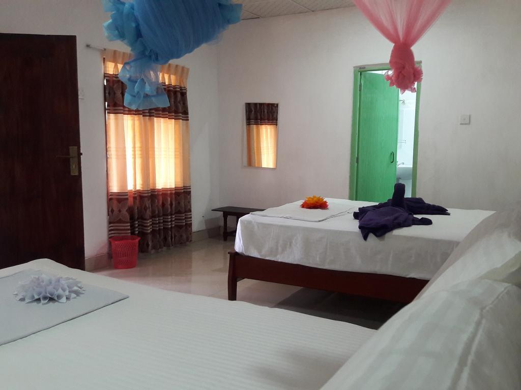 Sigiri Picaso Home Stay Sigiriya Cameră foto